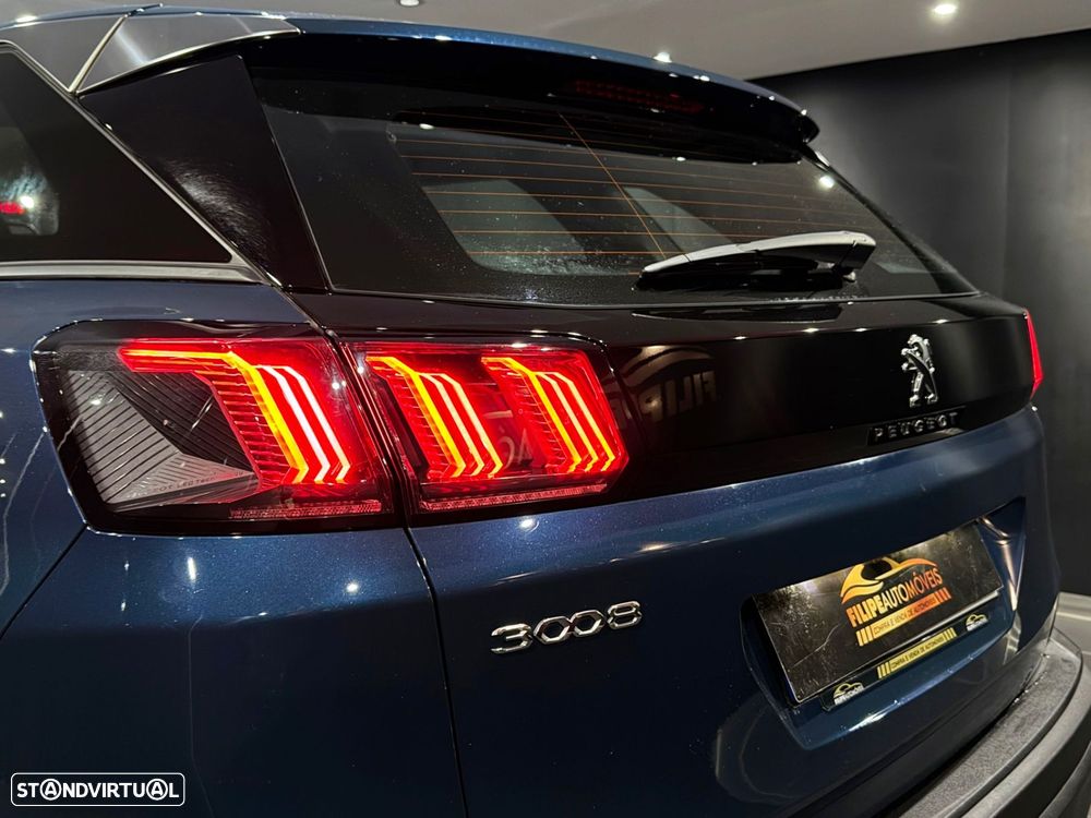 Peugeot 3008 1.5 BlueHDi Allure EAT8 - 11