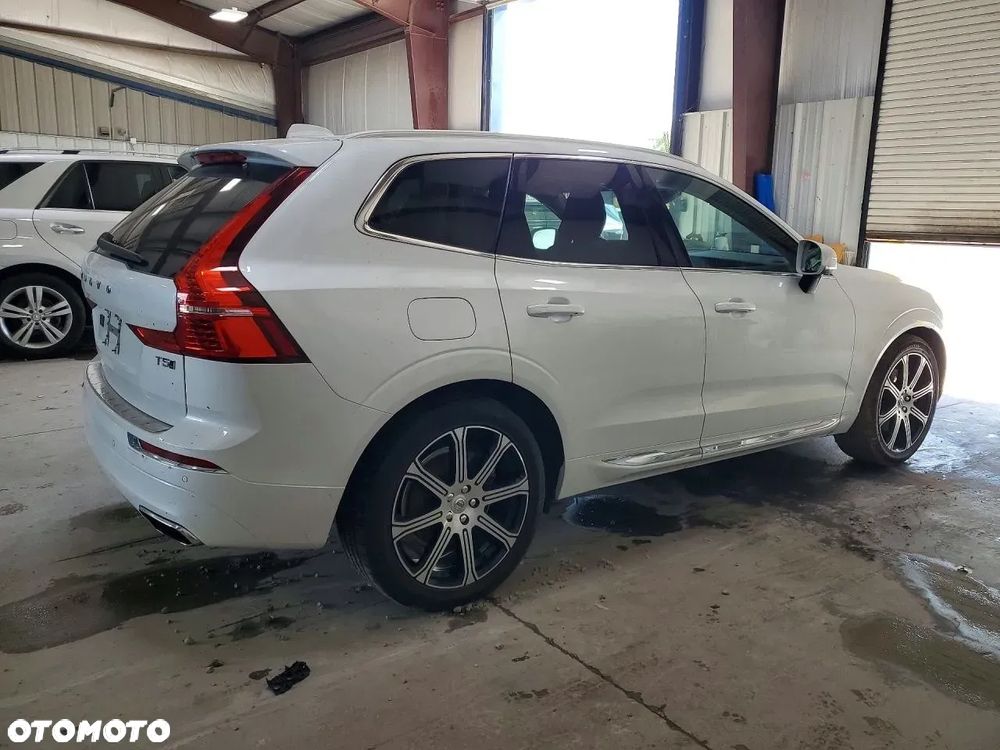 Volvo XC 60 T5 AWD Geartronic Inscription - 4
