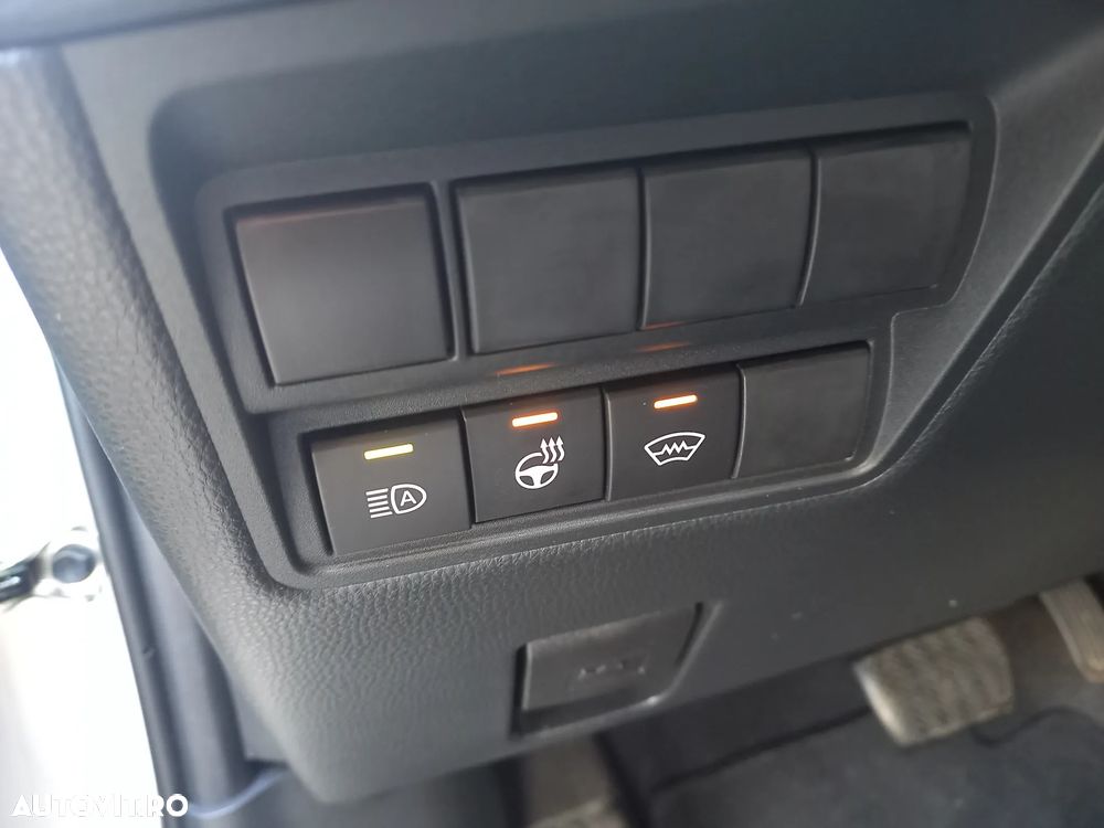 Toyota Yaris Cross 1.5 VVT-i HSD 4x2 Exclusive Elegant - 18