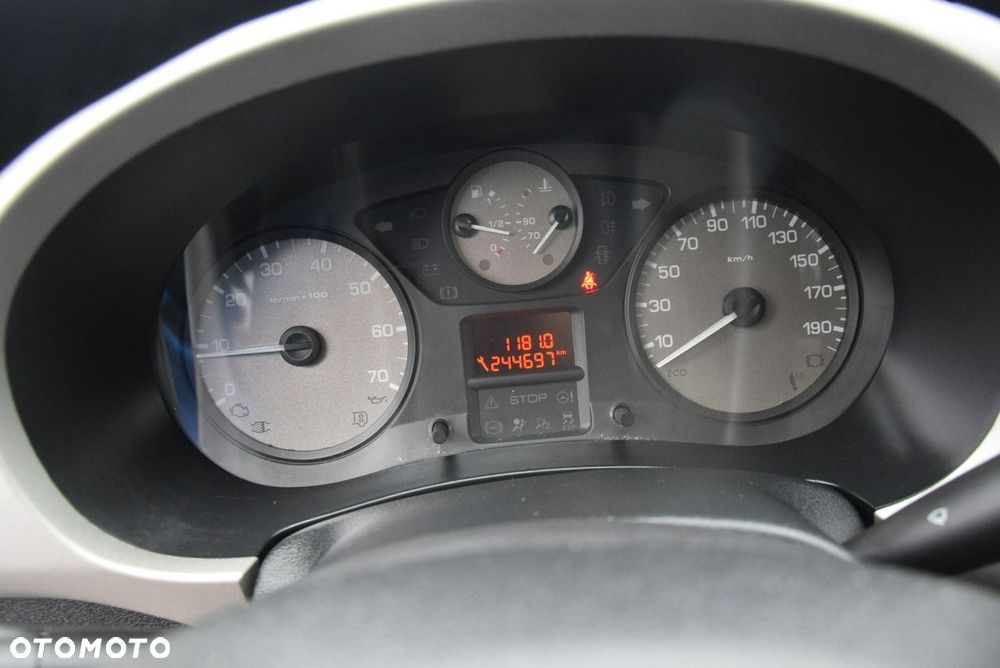 Peugeot Partner 1.6 HDi Active - 28