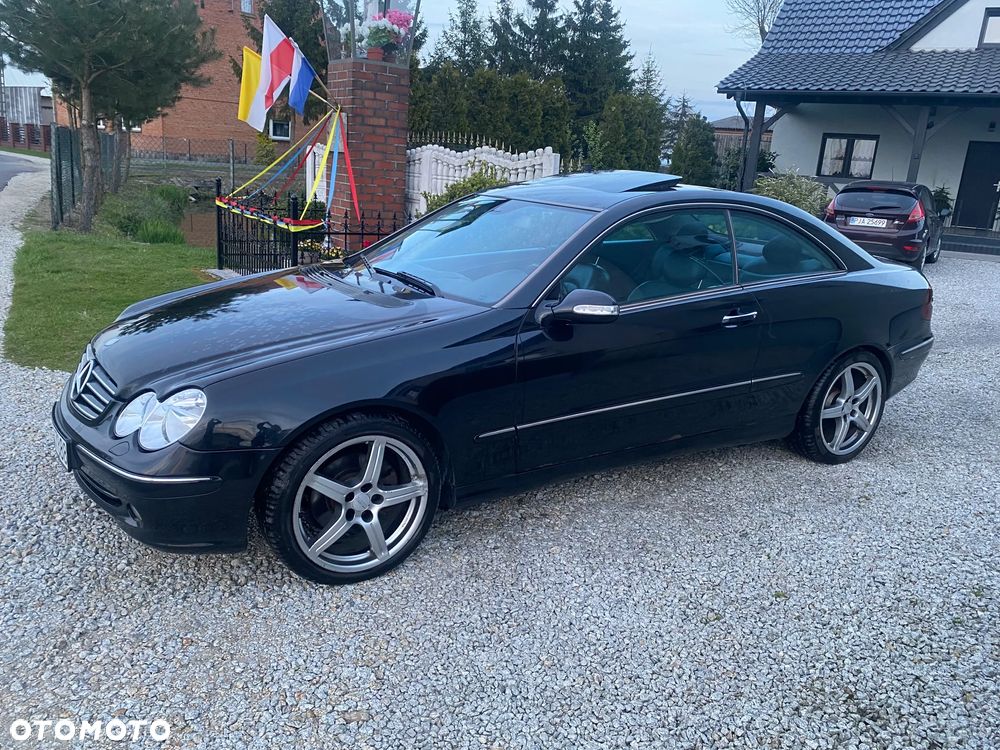 Mercedes-Benz CLK - 6