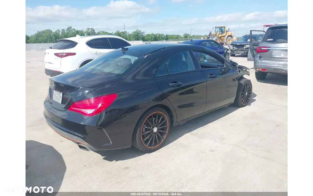 Mercedes-Benz CLA - 4