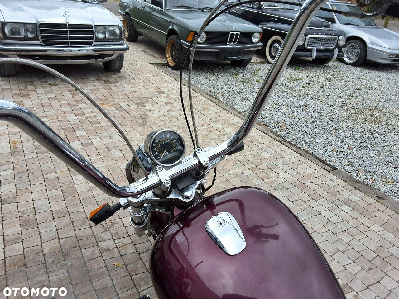 Suzuki Intruder - 7