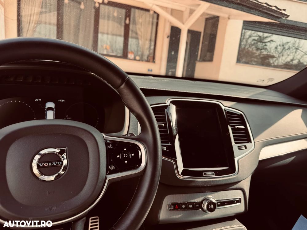 Volvo XC 90 Recharge T8 eAWD Inscription Expression - 3
