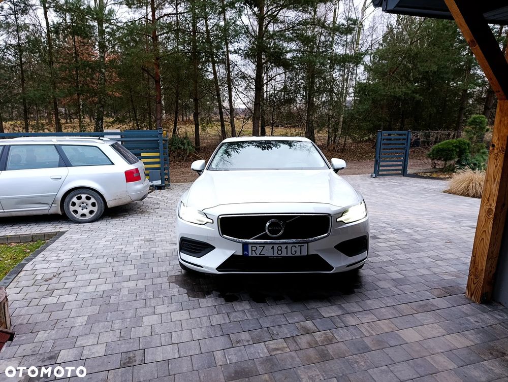 Volvo S60 T5 Momentum Pro - 3