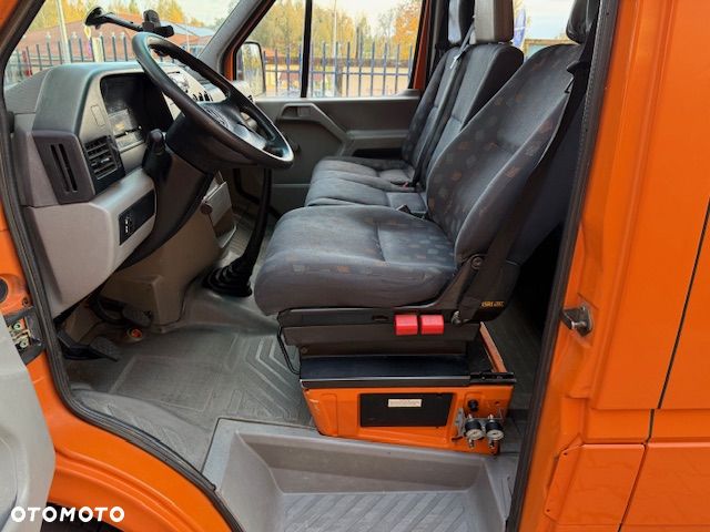 Volkswagen LT - 13
