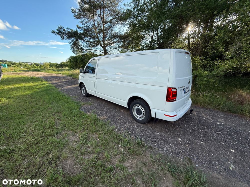 Volkswagen Transporter - 4