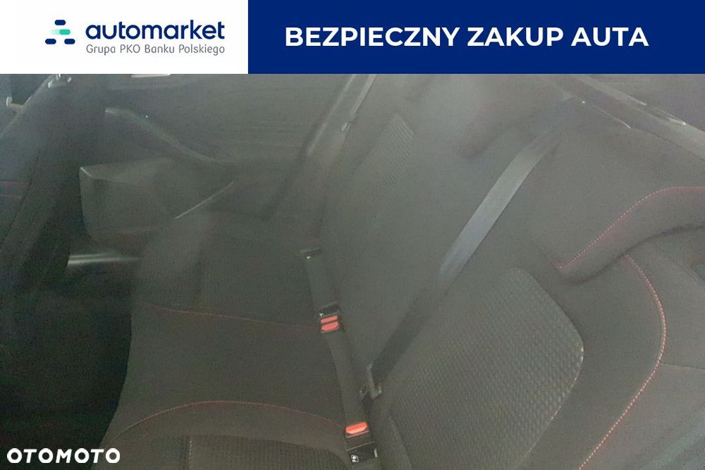 Ford Focus 1.0 EcoBoost mHEV ST-Line - 11