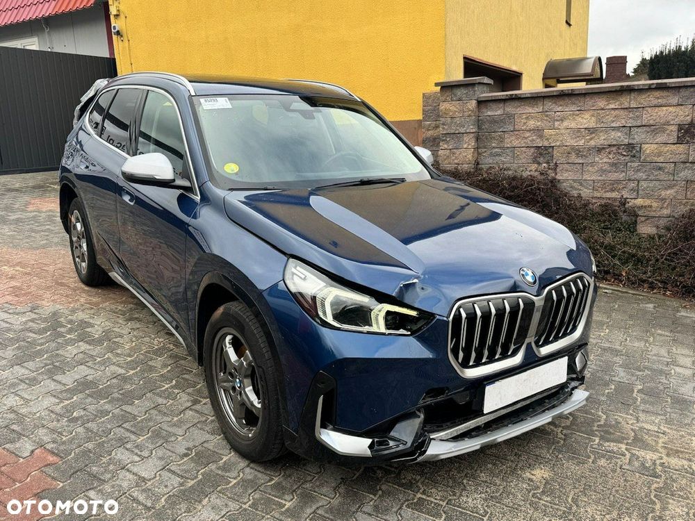 BMW X1 sDrive18d Advantage sport - 3