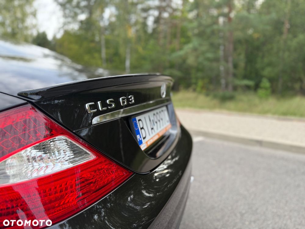 Mercedes-Benz CLS 63 AMG 7G-TRONIC - 11