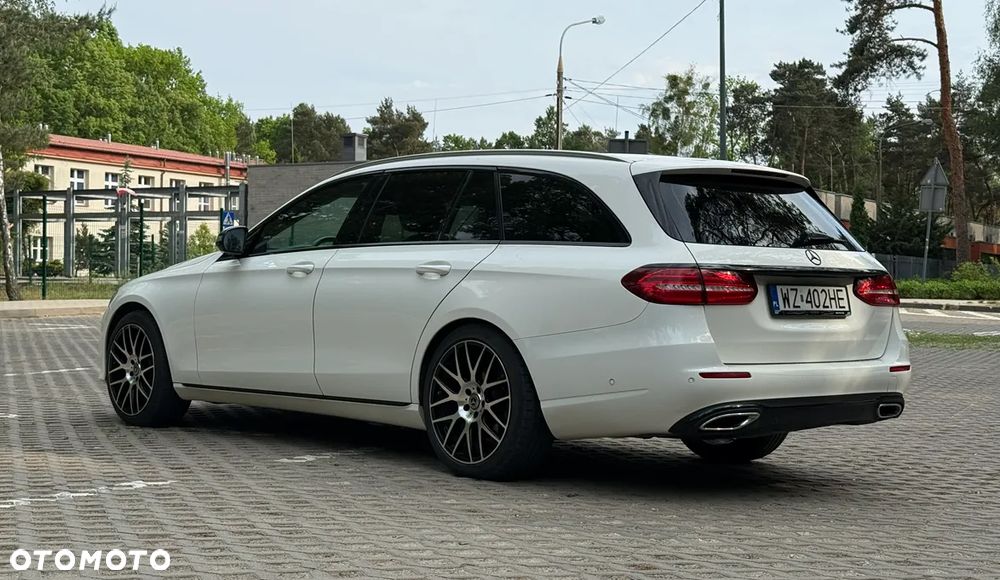 Mercedes-Benz Klasa E 200 d 9G-TRONIC Avantgarde - 2