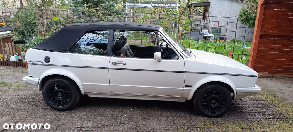 Volkswagen Golf - 3