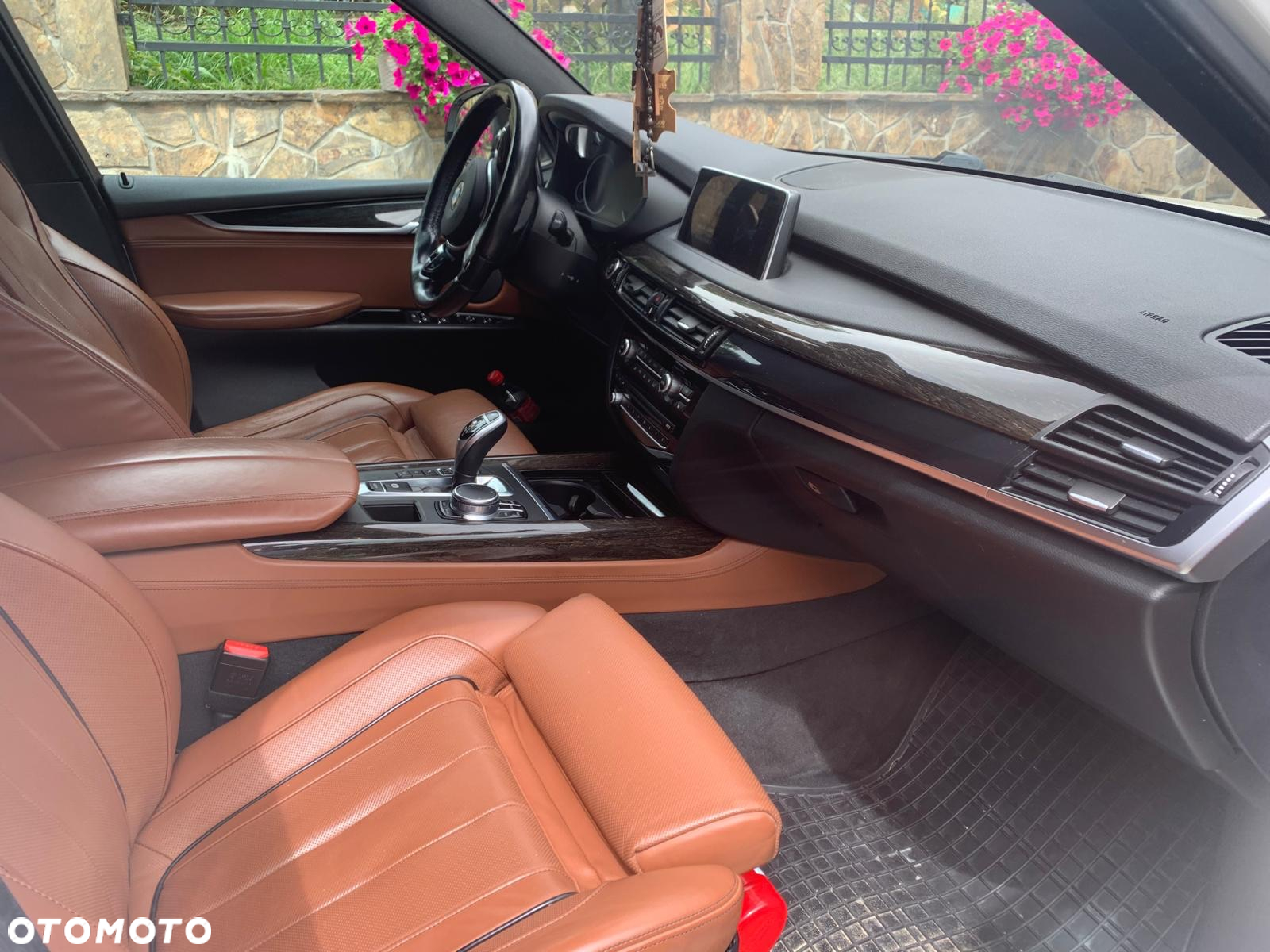 BMW X5 M M50d - 27