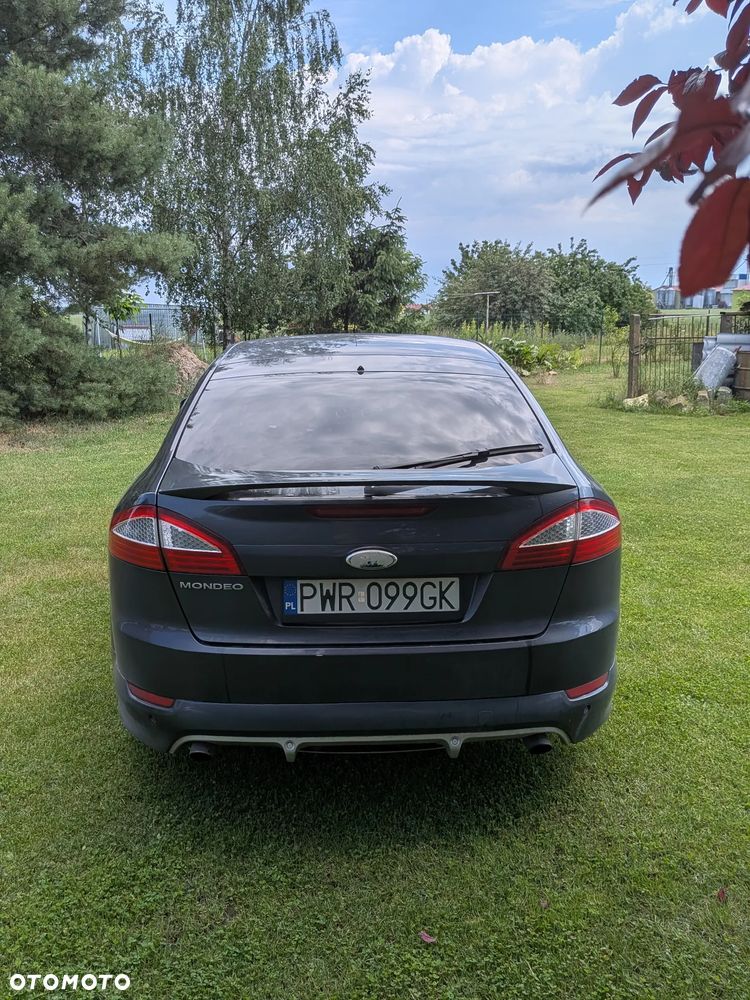 Ford Mondeo 2.5 Titanium S - 8