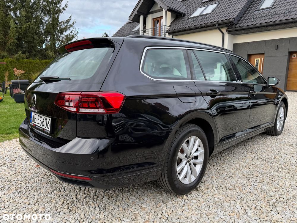 Volkswagen Passat Variant 2022 photo 3