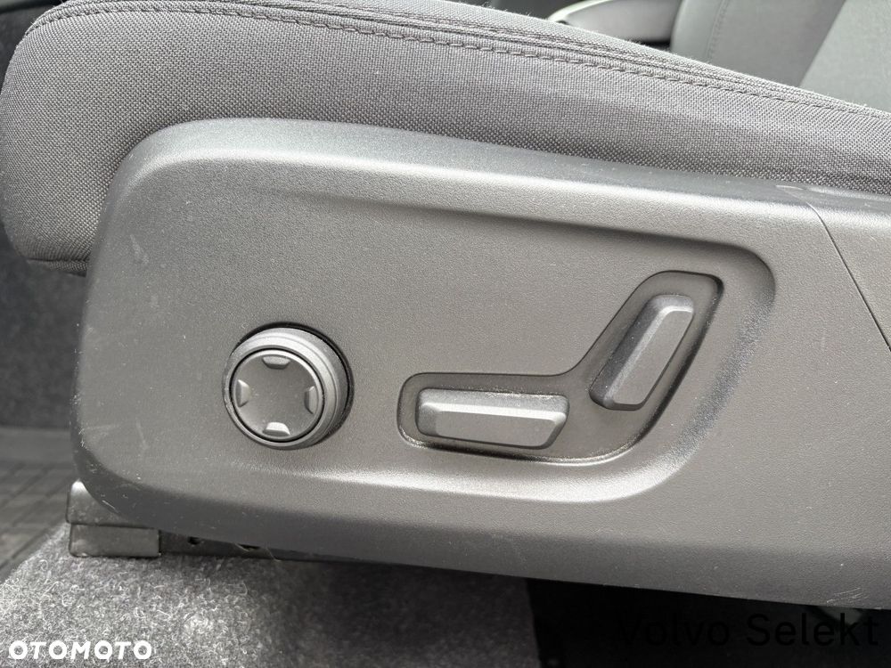 Volvo XC 40 - 11