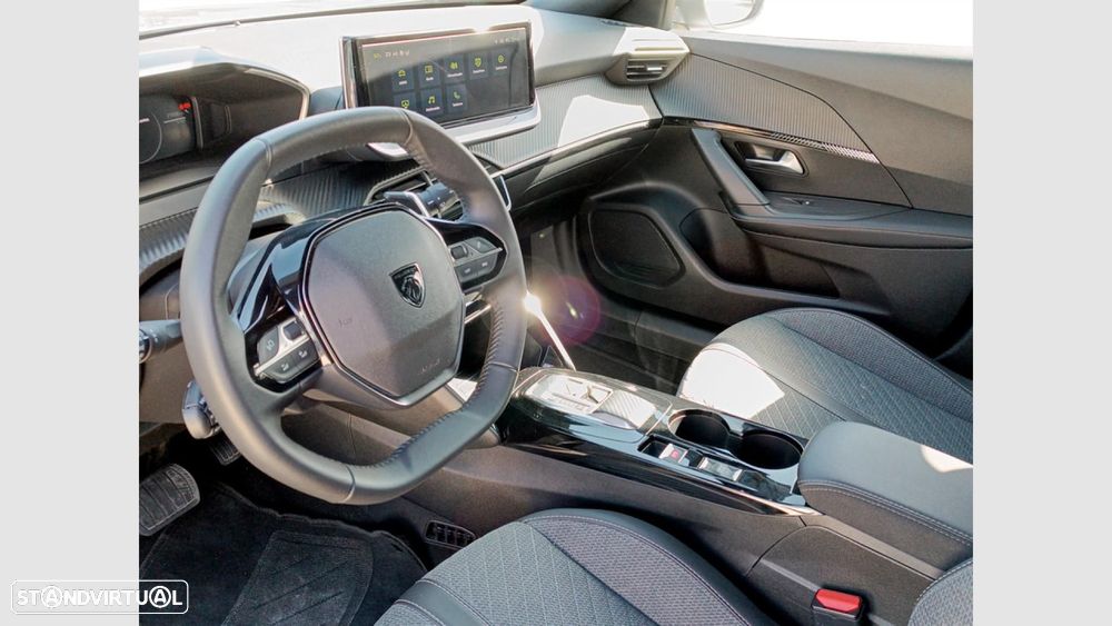 Peugeot 2008 1.2 Hybrid Allure e-DCS6 - 14