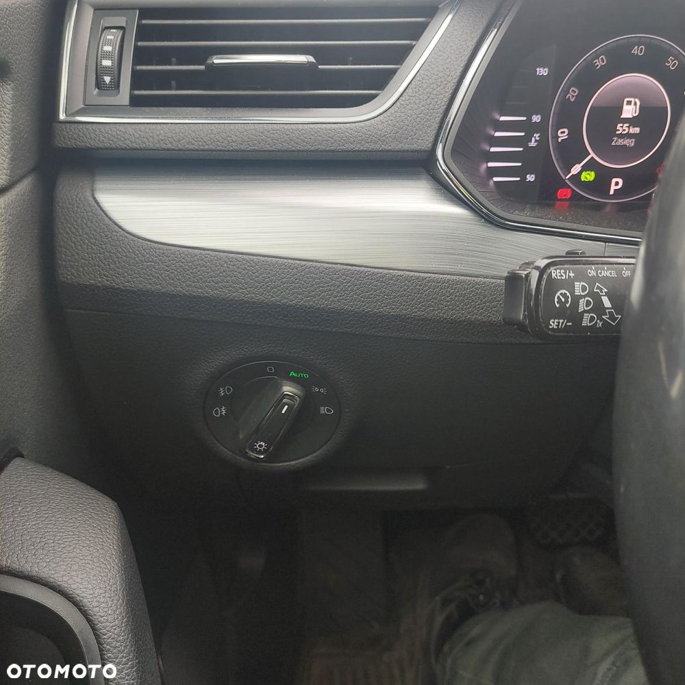 Skoda Superb 2.0 TSI Style DSG - 7