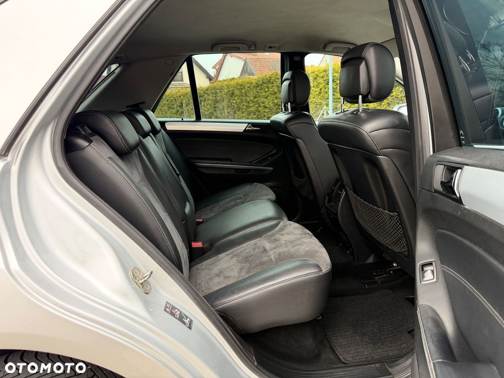 Mercedes-Benz ML - 9