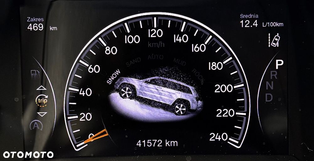 Jeep Grand Cherokee - 16