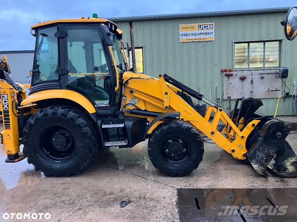 JCB 3CX CONTRACTOR - 2