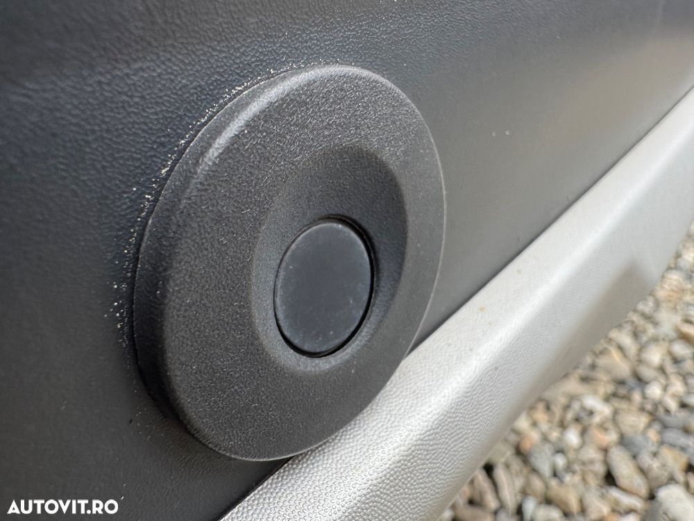 Dacia Dokker dCi 90 Stepway - 15