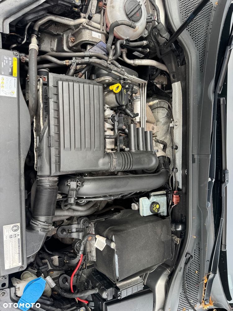 Volkswagen Golf 1.4 TSI BMT Comfortline - 15