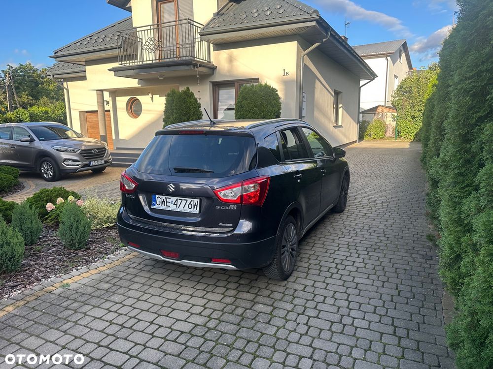 Suzuki SX4 1.6 Premium - 23