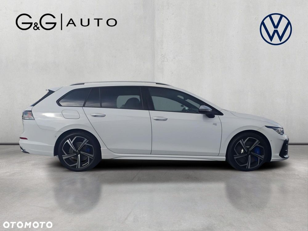 Volkswagen Golf Variant - 15