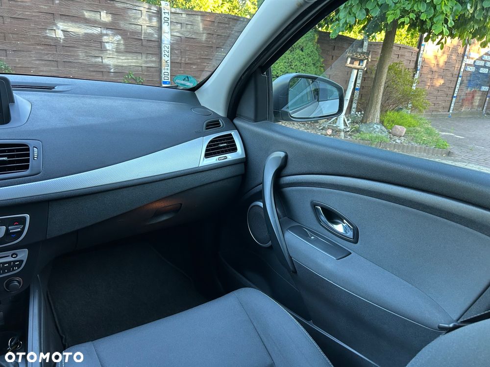 Renault Megane 1.5 dCi Dynamique - 27