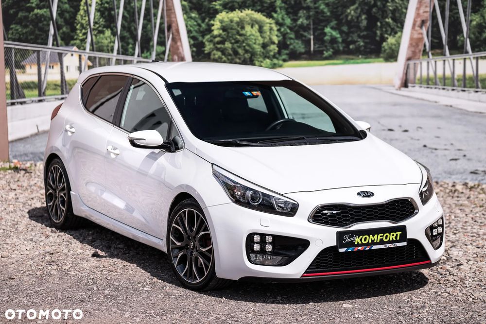 Kia Ceed 1.6 T-GDI GT - 5