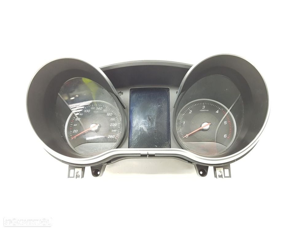 QUADRANTE MERCEDES-BENZ V -CLASE COMBI 447 - 1