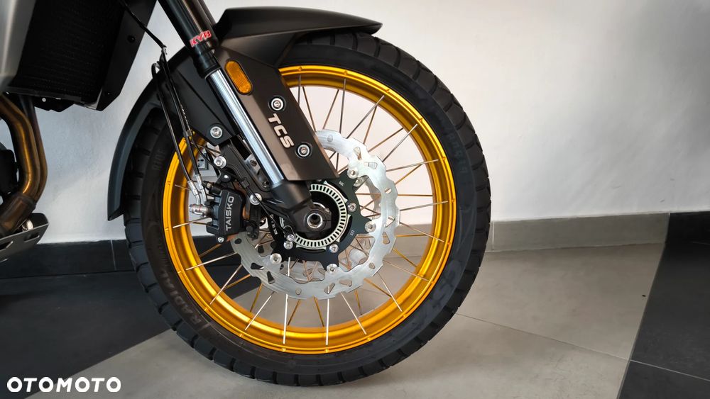 KOVE 800X Touring - 29
