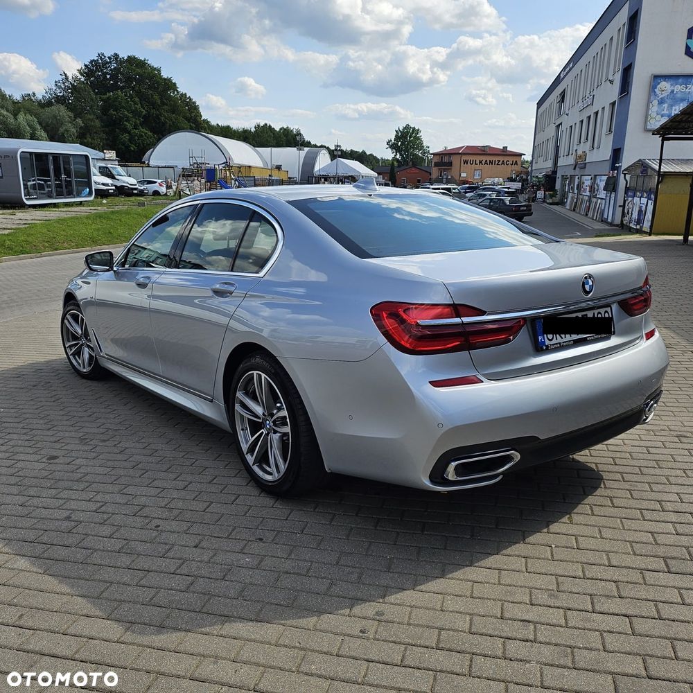BMW Seria 7 740d xDrive - 3