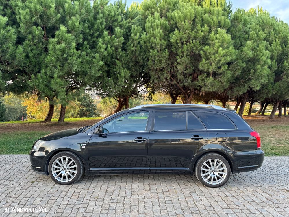 Toyota Avensis SW 2.2 D-CAT Sol+GPS - 33