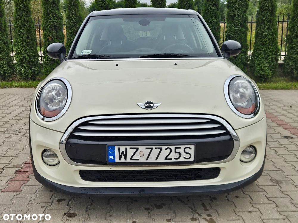 MINI Cooper Standard - 23