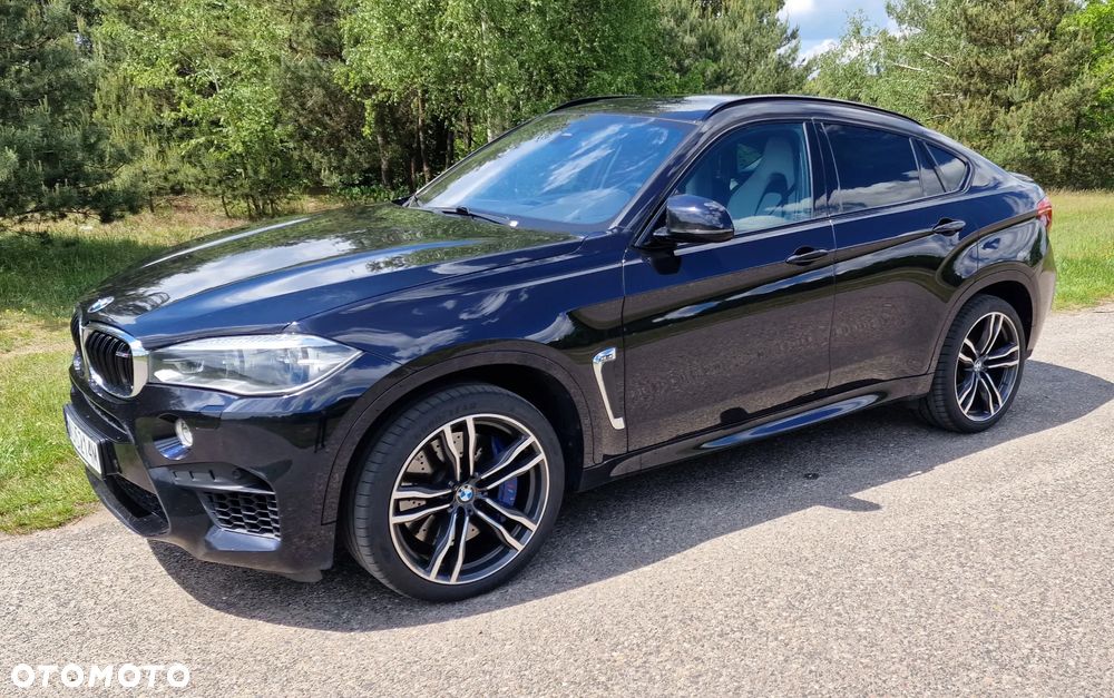 BMW X6M - 1