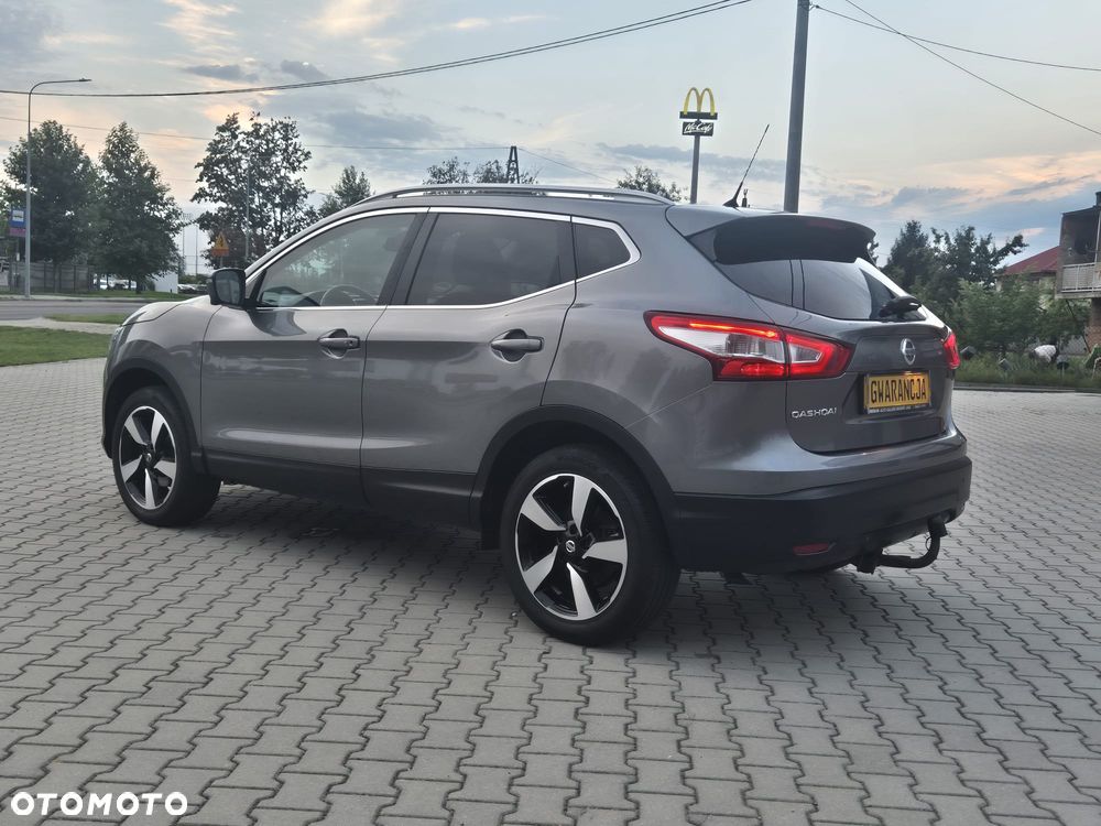 Nissan Qashqai 1.2 DIG-T 360 - 9