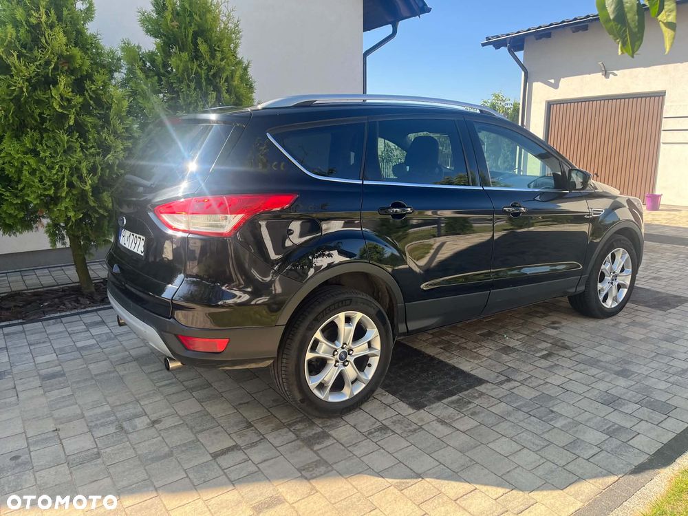 Ford Kuga 2.0 TDCi FWD Titanium - 12
