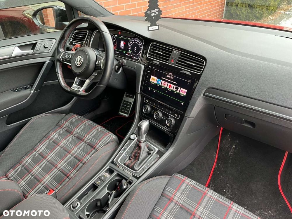 Volkswagen Golf 2.0 TSI GTI DSG - 7