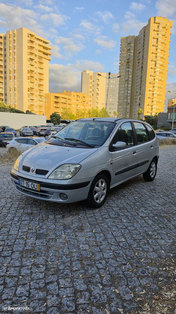 Renault Scénic 1.4 16V RXE AC - 1