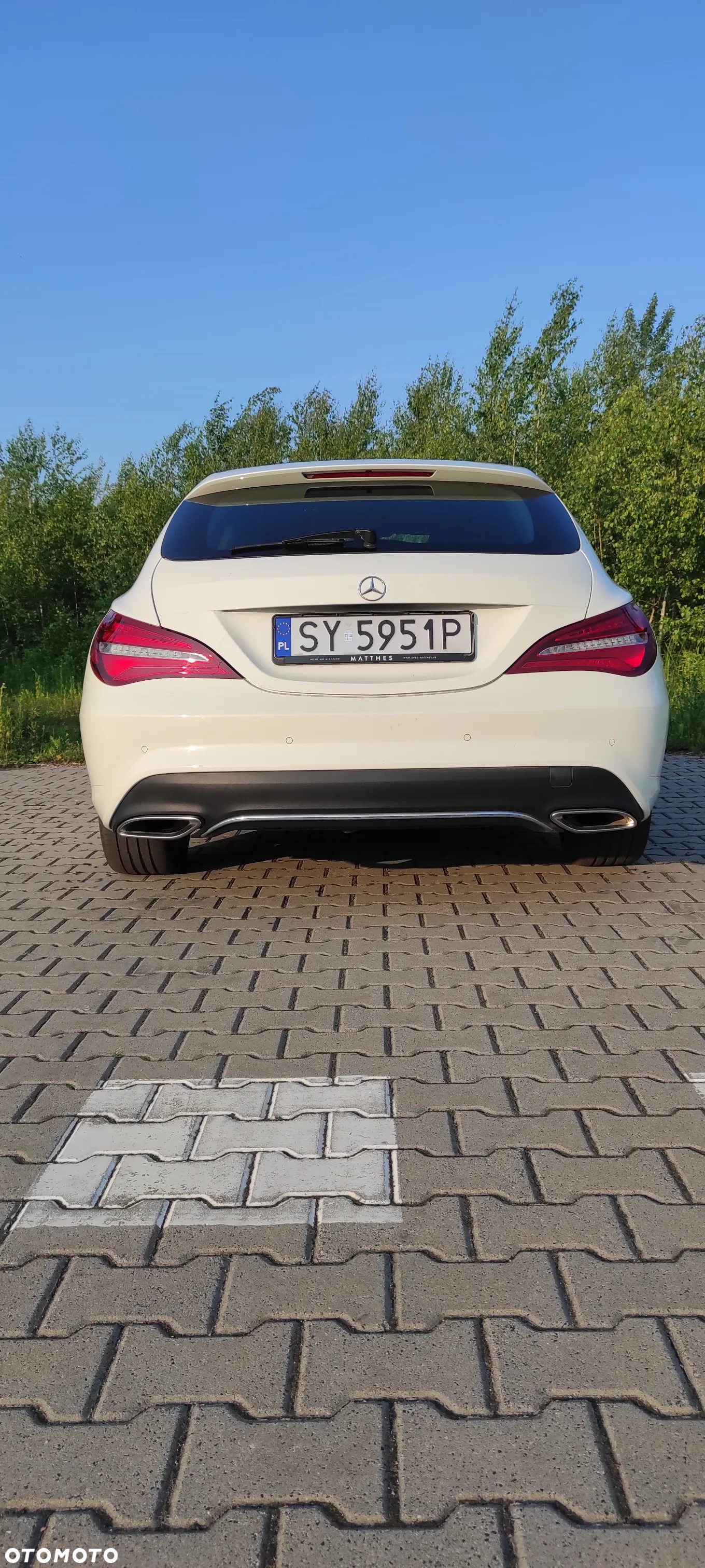 Mercedes-Benz CLA Shooting Brake 200 d - 22
