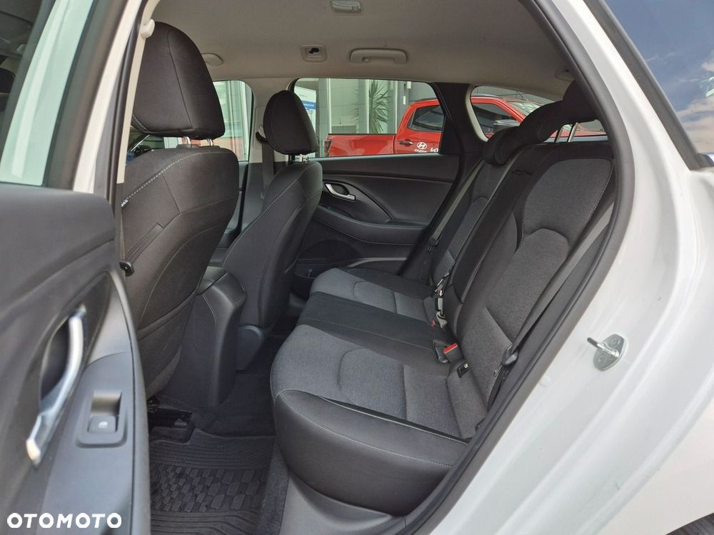 Hyundai i30 1.0 T-GDI Smart - 16
