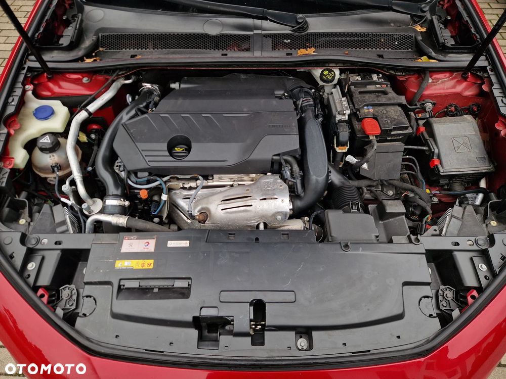 Peugeot 508 SW PureTech 180 EAT8 GT - 36