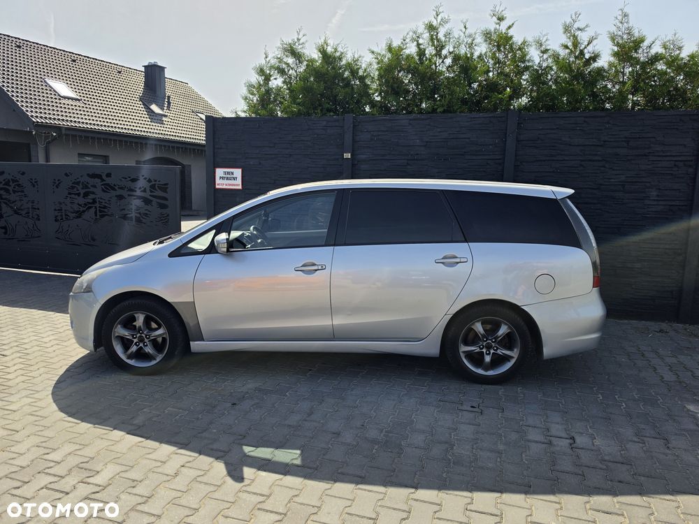 Mitsubishi Grandis - 3