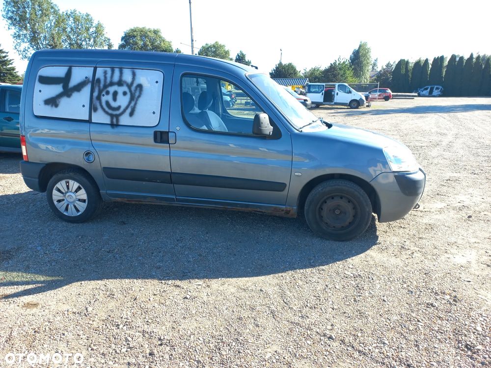 Citroen Berlingo 1.6 hdi 07r lift EZWD wszystkie części - 3