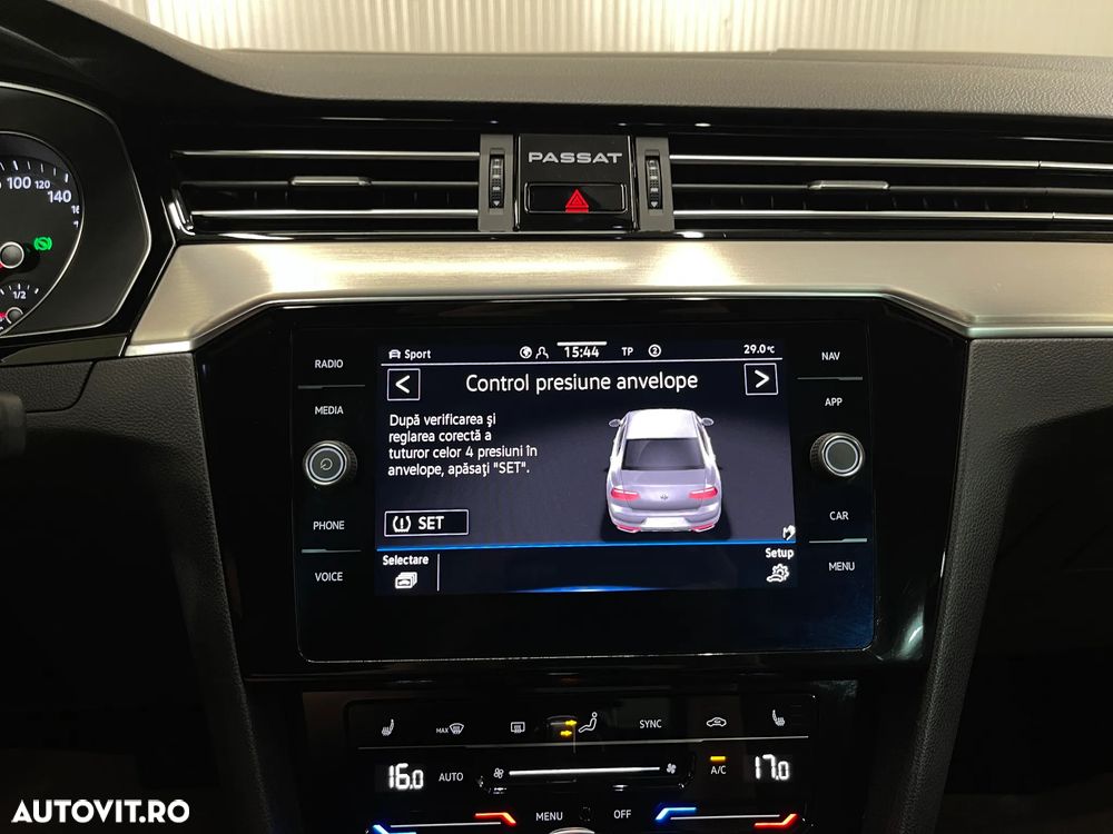 Volkswagen Passat 2.0 TSI ACT OPF DSG 4Mot Highline - 18