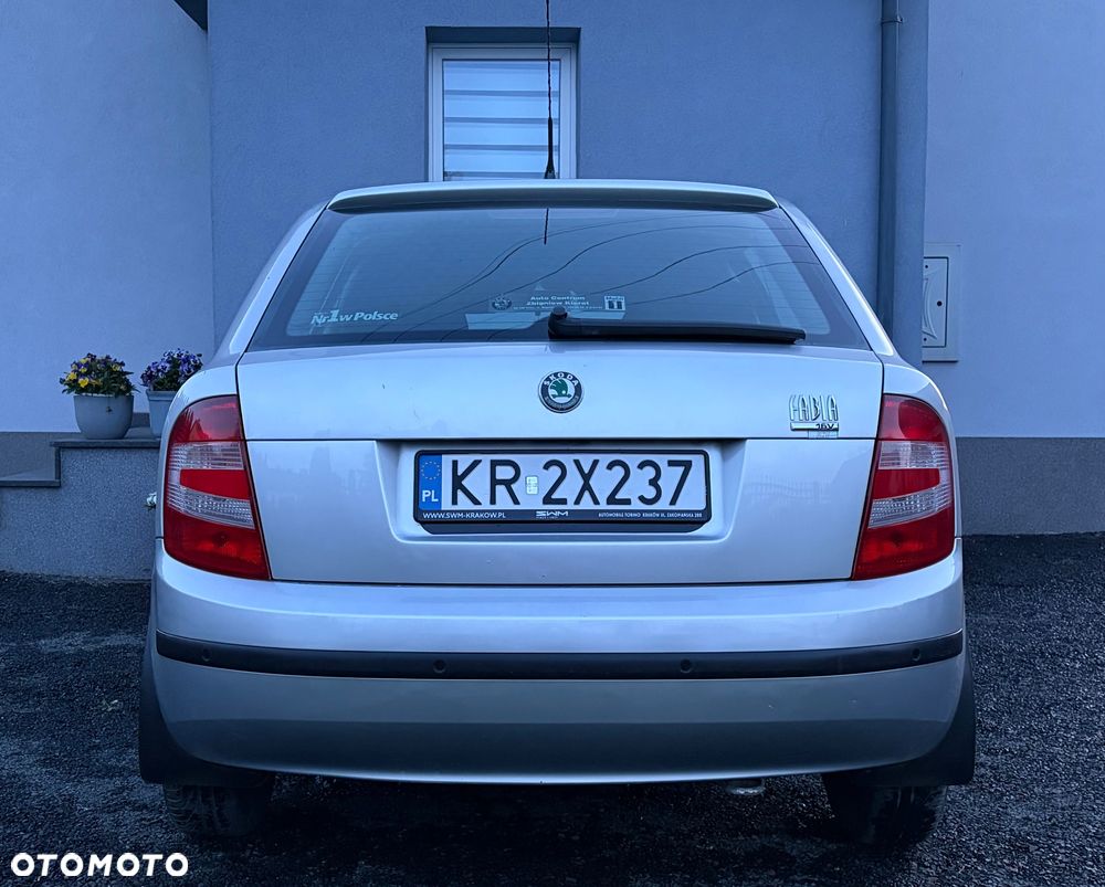 Skoda Fabia 1.4 16V Ambiente - 6