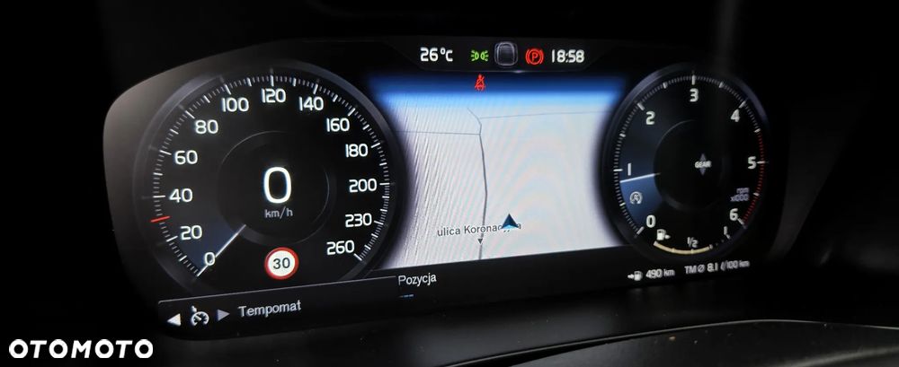 Volvo XC 40 D3 Momentum Pro - 23