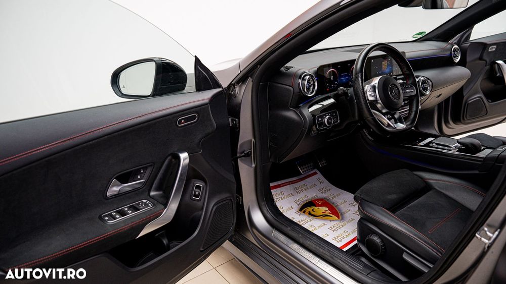 Mercedes-Benz CLA 250 e 8G-DCT AMG Line - 12